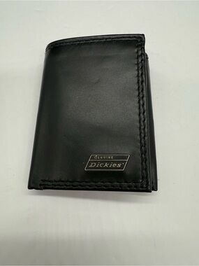 Dickies Black Leather Trifold Wallet